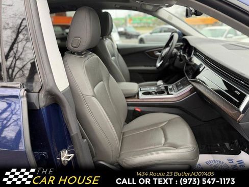 Used 2020 Audi Q8 Premium Plus w/ Premium Plus Package image 24