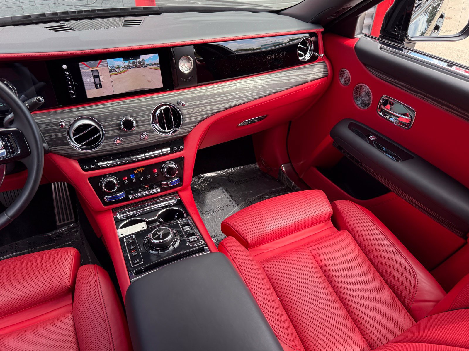 Used 2022 Rolls-Royce Ghost w/ Ghost Package AWD/4WD image 54