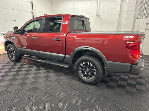 Used 2017 Nissan Titan PRO-4X w/ Pro-4x Convenience Package image 6