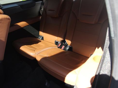 Used 2018 Mercedes-Benz GLS 550 4MATIC image 29