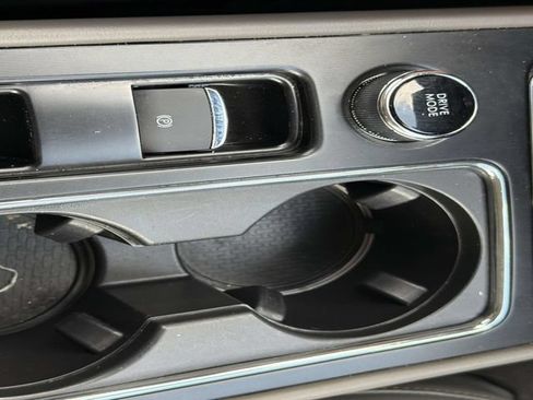 Used 2024 Lincoln Corsair FWD w/ Equipment Group 101A image 31