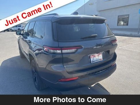 Certified 2023 Jeep Grand Cherokee L Laredo image 3