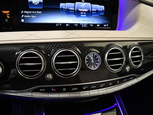 Used 2017 Mercedes-Benz S 63 AMG 4MATIC Sedan image 22