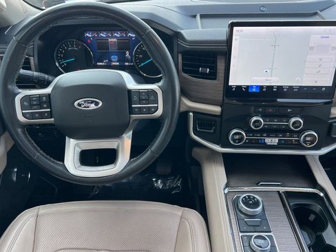 Used 2024 Ford Expedition Max Limited image 15