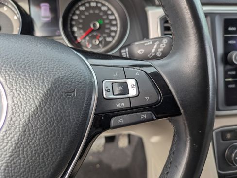 Used 2019 Volkswagen Atlas SE w/ Towing Package image 30