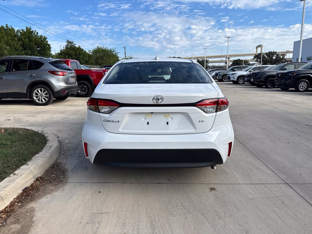 New 2027 Toyota Corolla LE FWD image 3