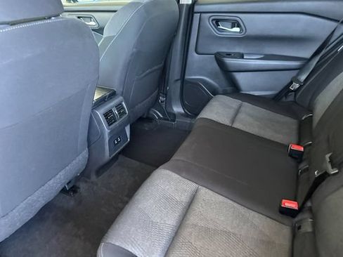 Used 2024 Nissan Rogue SV AWD/4WD image 14