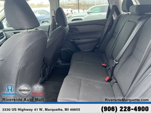 Used 2024 Nissan Rogue S image 24