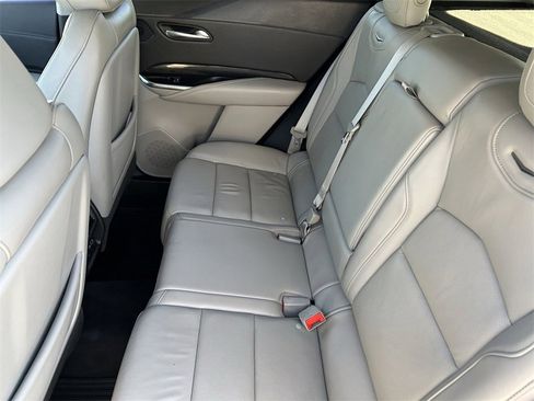 Used 2019 Cadillac XT4 Premium Luxury image 15