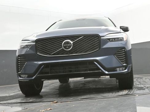 New 2026 Volvo XC60 B5 Ultra w/ Climate Package AWD/4WD image 38