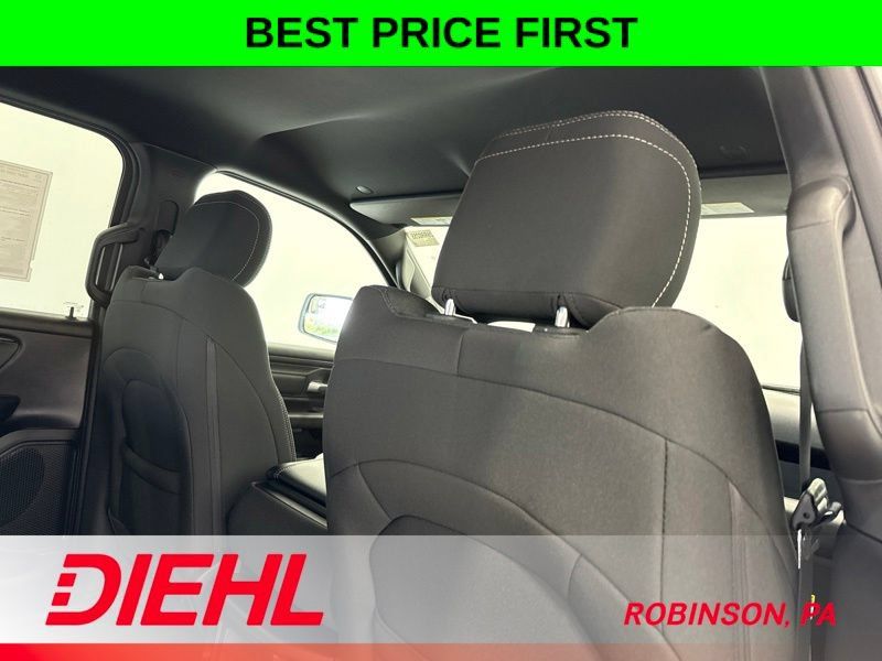 New 2026 RAM 1500 Warlock AWD/4WD image 12