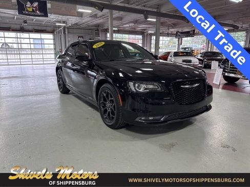 Used 2019 Chrysler 300 S w/ 300S Premium Group 2 image 7