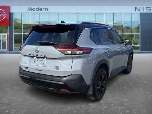 Certified 2023 Nissan Rogue SV w/ SV Premium Package image 5