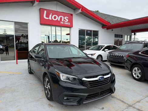 Used 2021 Subaru Legacy Premium AWD/4WD image 3