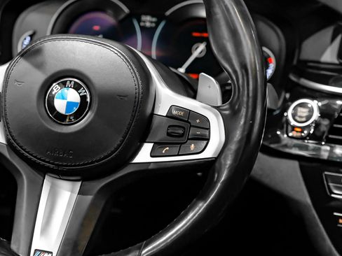 Used 2017 BMW 540i RWD image 17
