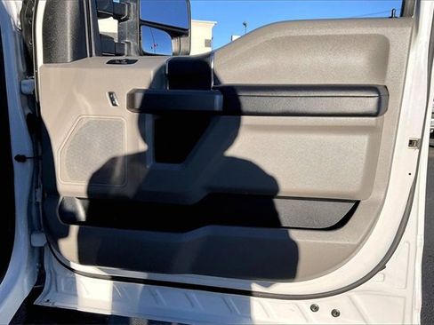 Used 2019 Ford F250 XLT image 19