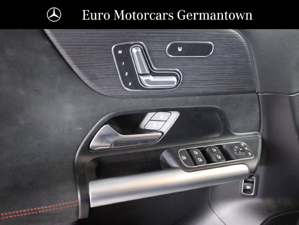 Used 2023 Mercedes-Benz GLA 250 4MATIC image 10