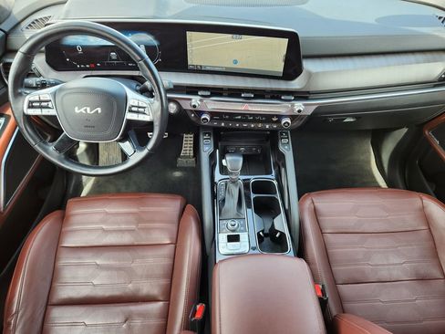 Certified 2024 Kia Telluride SX Prestige AWD/4WD image 11