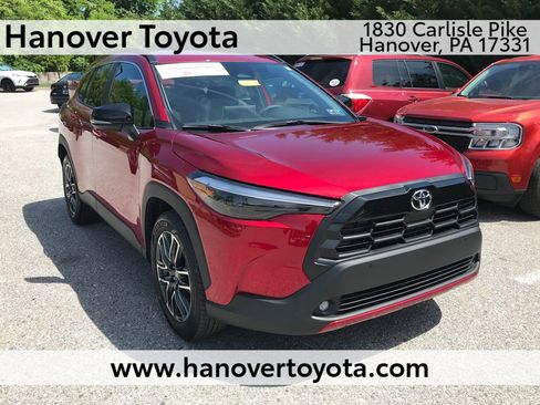 Used 2026 Toyota Corolla Cross XLE w/ Convenience Package AWD/4WD image 1