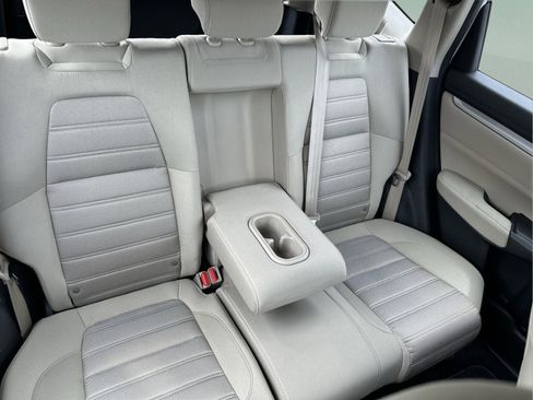 Certified 2021 Honda CR-V LX image 19
