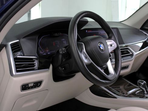 Used 2019 BMW X7 xDrive40i w/ Premium Package image 32