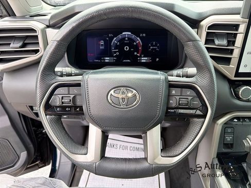 Used 2024 Toyota Tundra Limited AWD/4WD image 12