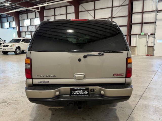Used 2003 GMC Yukon XL Denali AWD/4WD image 9