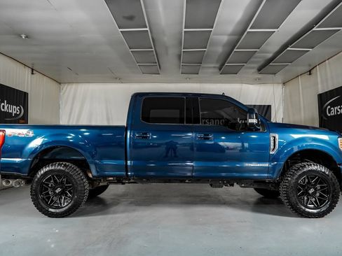 Used 2019 Ford F250 Lariat w/ Lariat Value Package AWD/4WD image 6