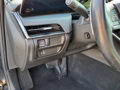 Used 2025 Cadillac CT5 Premium Luxury image 19