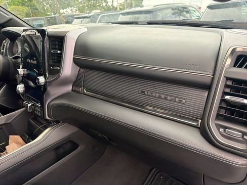 Used 2021 RAM 1500 Limited AWD/4WD image 39