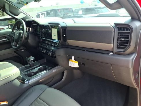 Used 2026 Chevrolet Silverado 1500 ZR2 w/ Dark Appearance Package AWD/4WD image 16