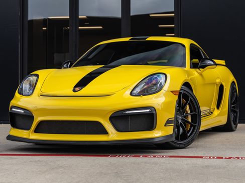 Certified 2016 Porsche Cayman GT4 RWD image 1