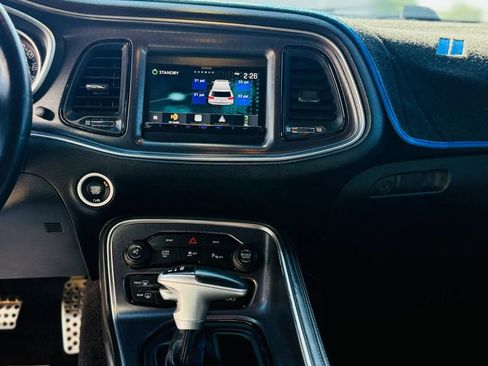 Used 2016 Dodge Challenger SXT Plus image 11