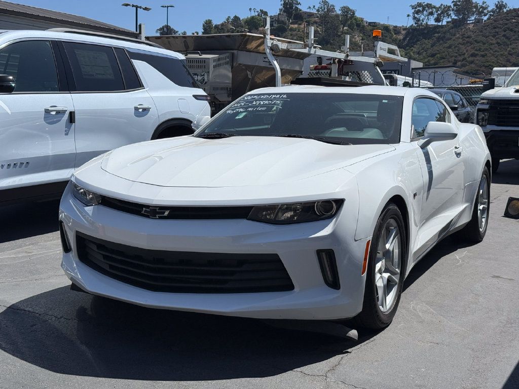 Used 2018 Chevrolet Camaro LT RWD image 14