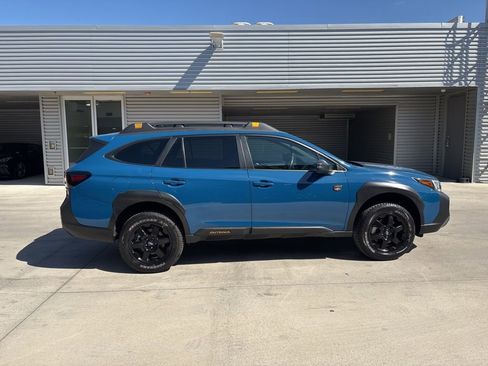 Used 2024 Subaru Outback Wilderness image 4