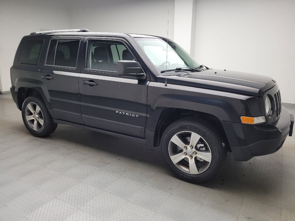 Used 2017 Jeep Patriot High Altitude AWD/4WD image 11