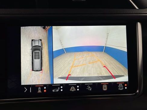 Used 2024 GMC Yukon XL Denali w/ Denali Reserve Package image 14