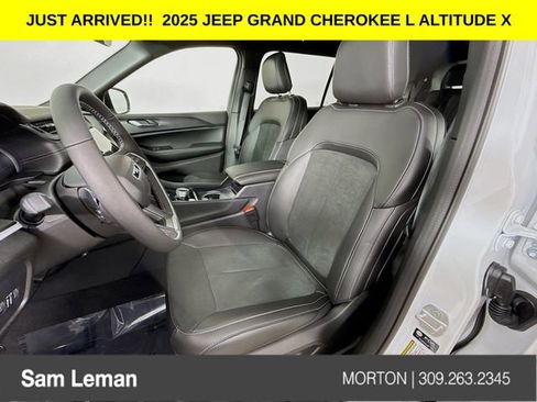 New 2025 Jeep Grand Cherokee L Altitude image 20