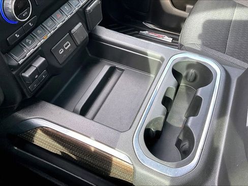 Used 2021 Chevrolet Silverado 1500 RST w/ Texas Edition Plus image 17