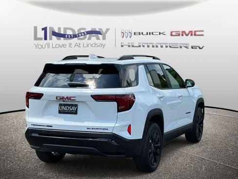 Certified 2026 GMC Terrain Elevation w/ Elevation Premium Package AWD/4WD image 3