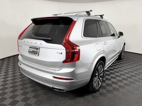 Used 2020 Volvo XC90 T6 Momentum w/ Protection Package Premier image 9
