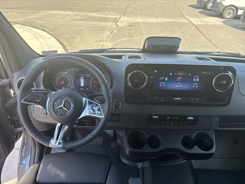 New 2026 Mercedes-Benz Sprinter 2500 image 39