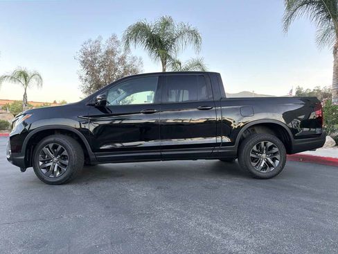 Used 2023 Honda Ridgeline Sport image 15