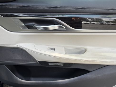 Used 2016 BMW 740i RWD image 43