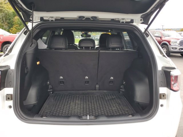 Used 2023 Jeep Compass Latitude w/ Convenience Group AWD/4WD image 10
