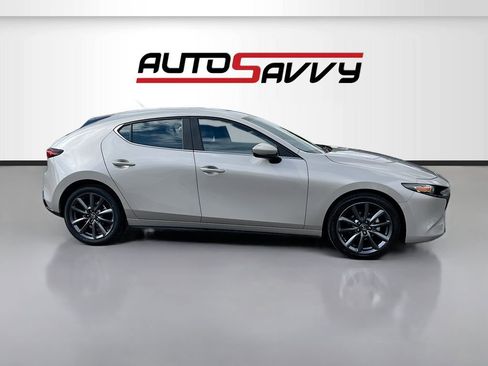 Used 2024 MAZDA MAZDA3 s FWD image 8