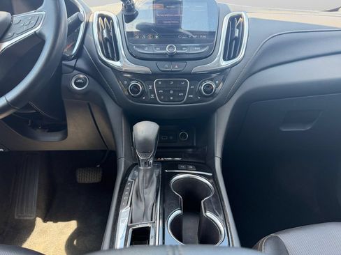 Used 2024 Chevrolet Equinox Premier AWD/4WD image 19
