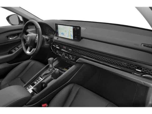 Used 2025 Honda Accord Touring image 15