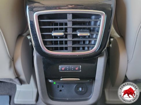 Used 2023 Lincoln Nautilus Reserve w/ Equipment Group 201A AWD/4WD image 18