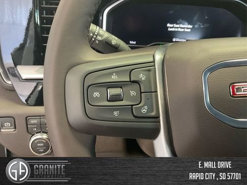 New 2025 GMC Sierra 3500 SLT AWD/4WD image 24